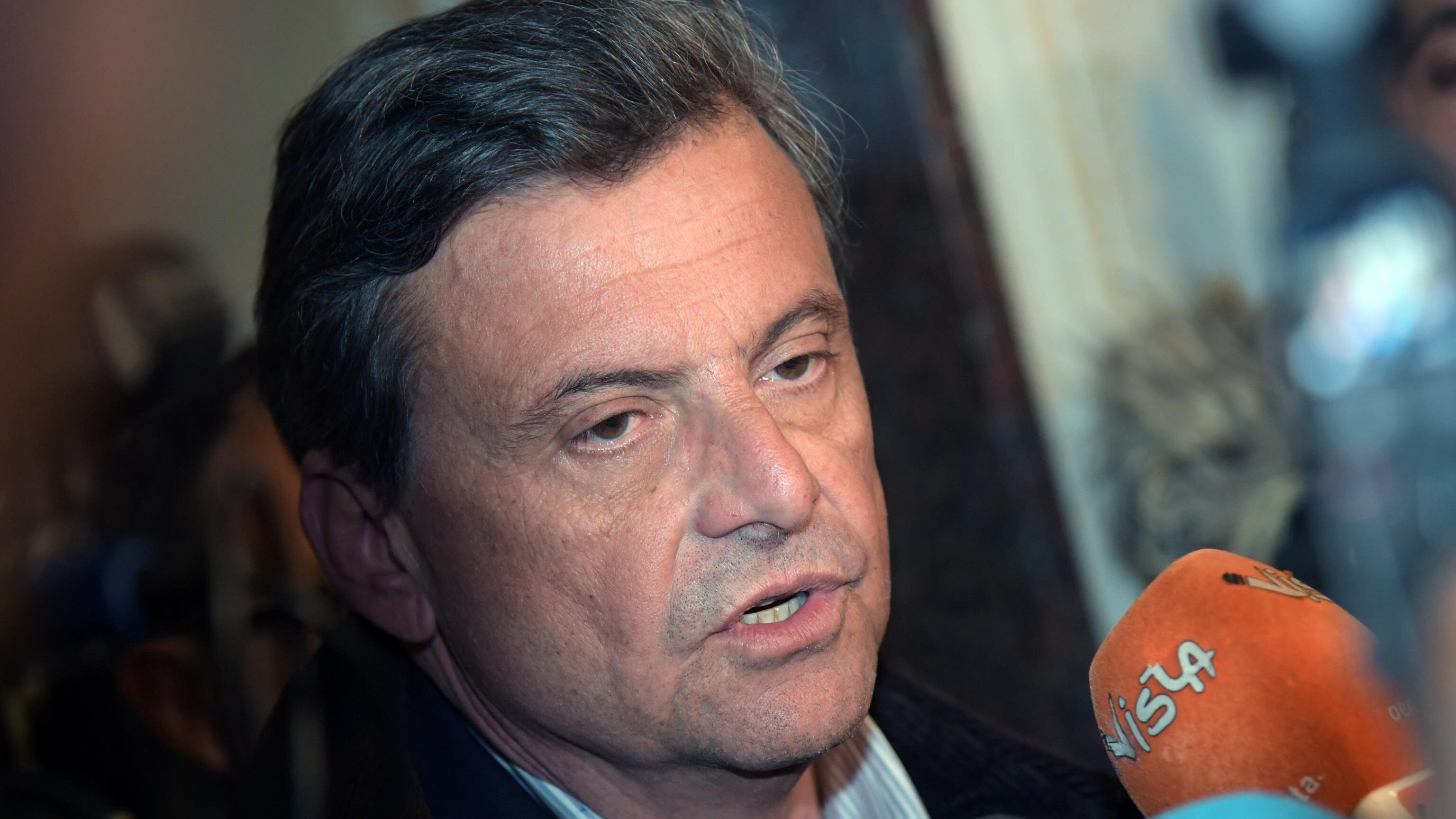 "Chi lo vota al Sud è matto". Calenda insulta gli elettori di Salvini