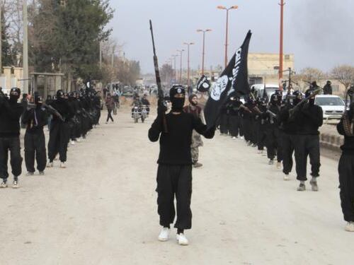 L'imam dell'Isis festeggia: "Siamo noi i responsabili dei morti a Charlie Hebdo"