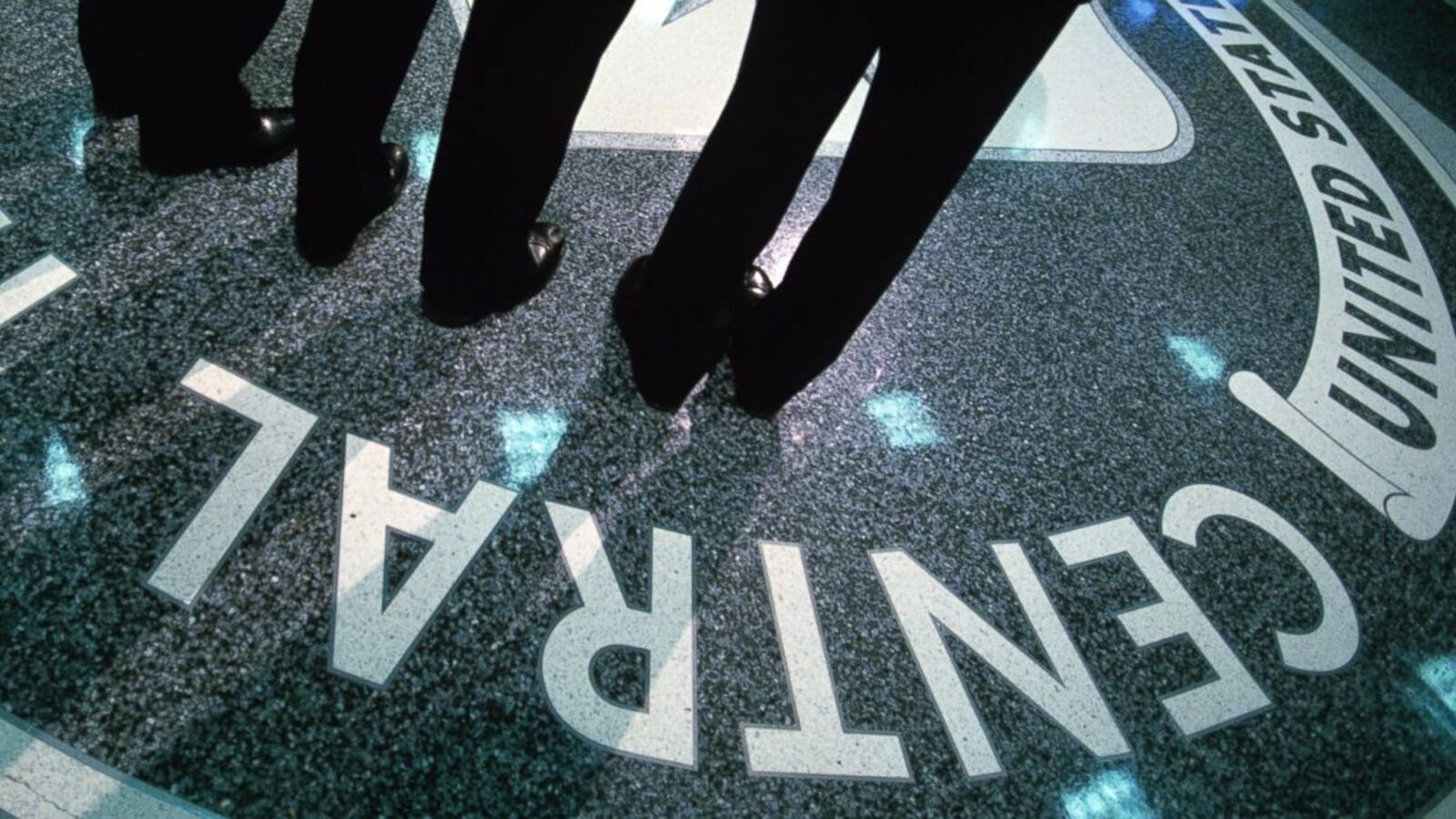 I dossier ordinati dalla Cia. Ecco la rete Usa degli spioni