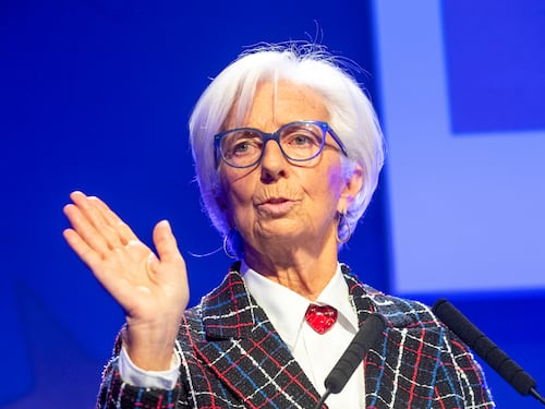Bce in rosso per 8 miliardi. Zero dividendi alle banche