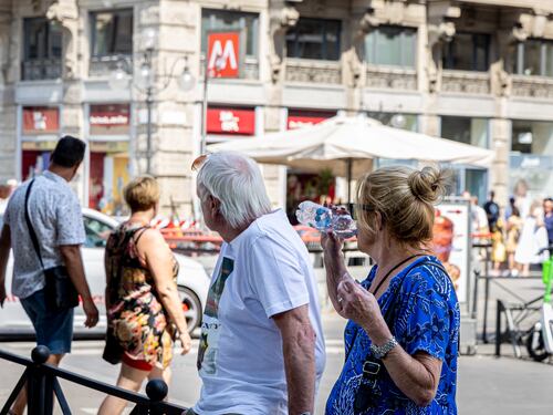 Arriva un caldo da record: cosa accadrà domani