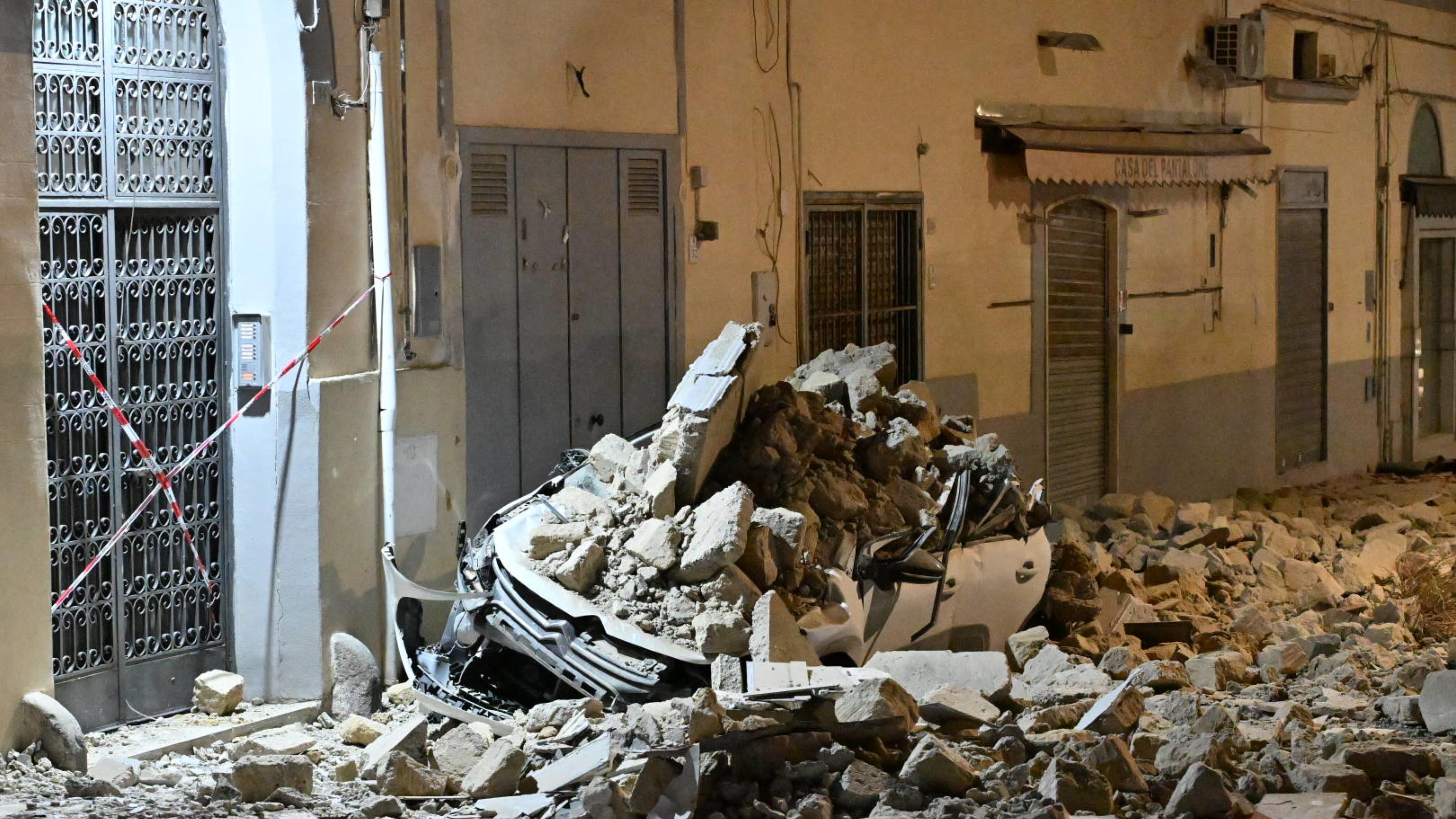 Terremoti ai Campi Flegrei