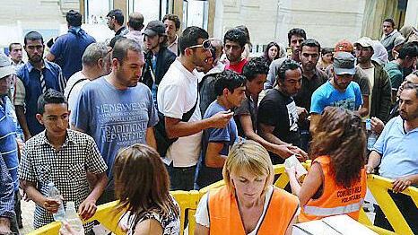Profughi in Centrale, riapre l'ambulatorio Asl