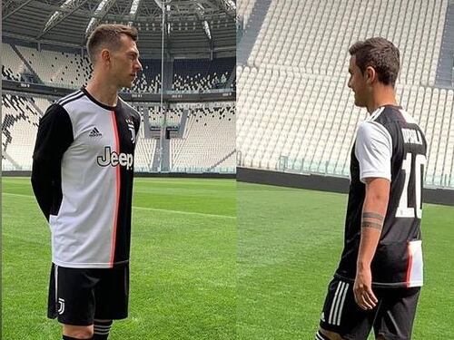 Juventus, ecco la nuova maglia 2019-2020: addio alle strisce bianconere