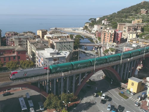 Infrastrutture e hi-tech strategici per il Paese