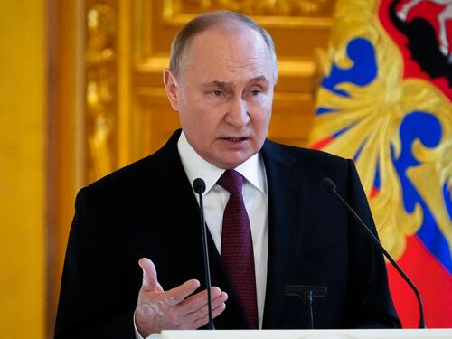 "Islamici radicali": Putin indica i responsabili dell'attentato e cerca il mandante