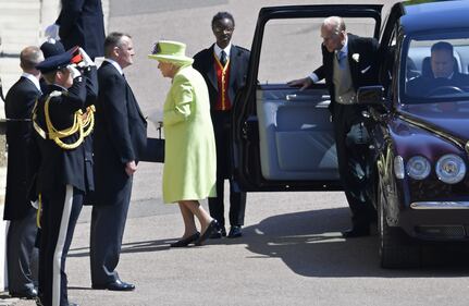 Royal Wedding: colori accesi per Elisabetta 1