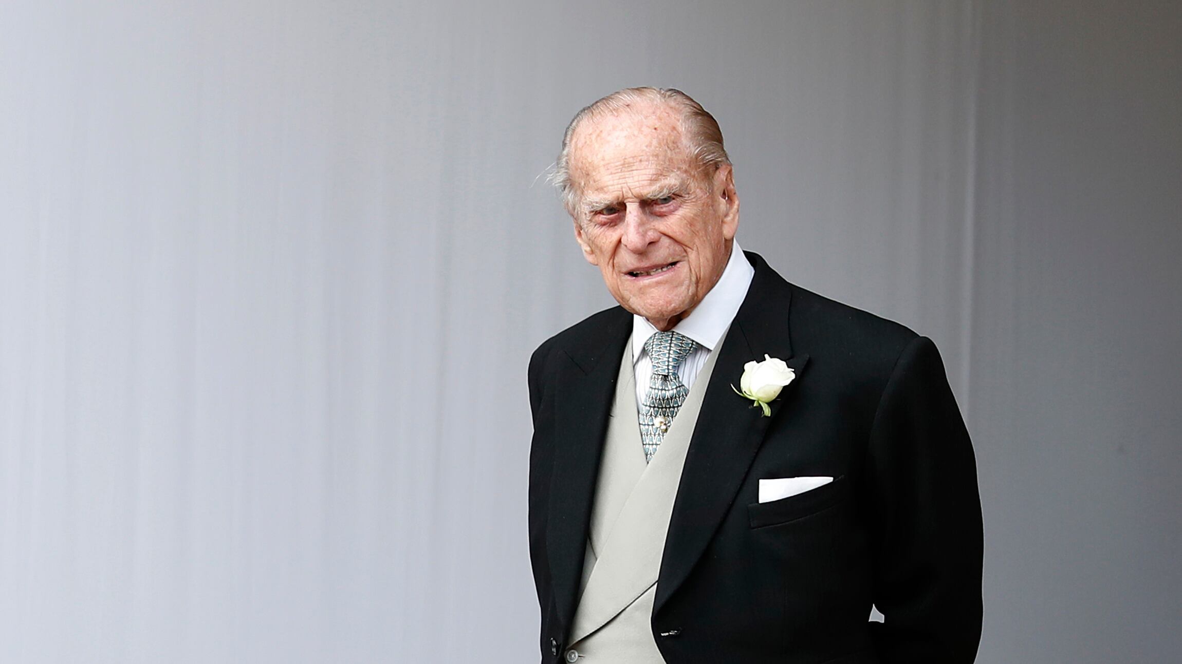 Il Regno Unito in lutto per Filippo: il protocollo del funerale e l'enigma sulla presenza di Harry e Meghan