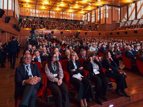 Economia, presidente Fontana: “Lombardia motore del Paese, da consulenti finanziari contributo importante”