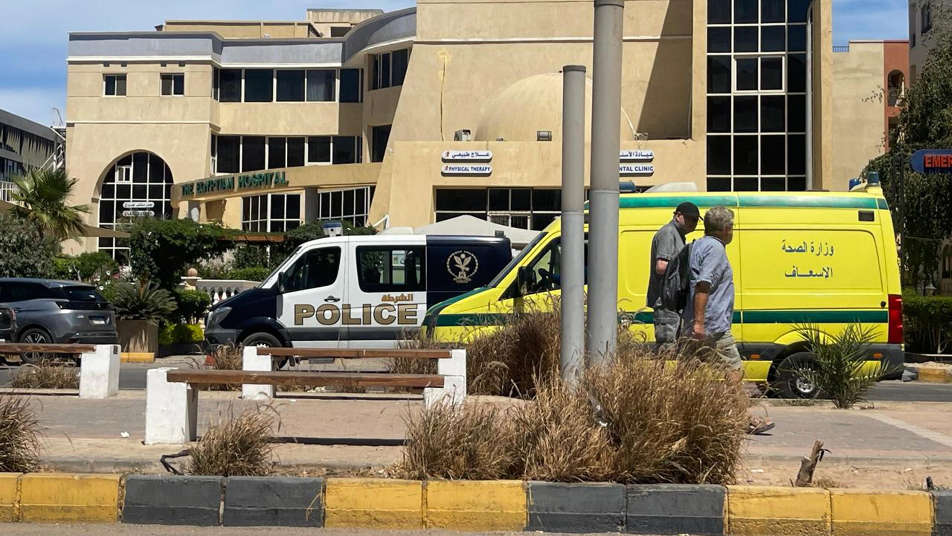 Affonda il sottomarino dei turisti. La strage di russi a Hurghada