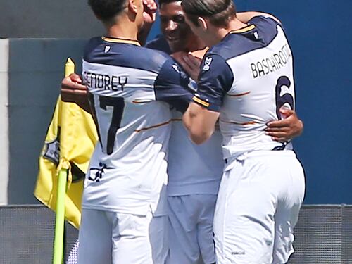Sassuolo-Lecce finisce 0-3. Per i giallorossi salvezza vicina