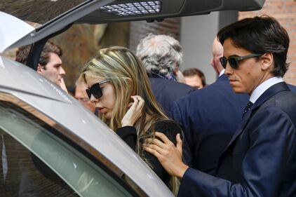 Vanzina, tutto il cinema italiano presente ai funerali 12