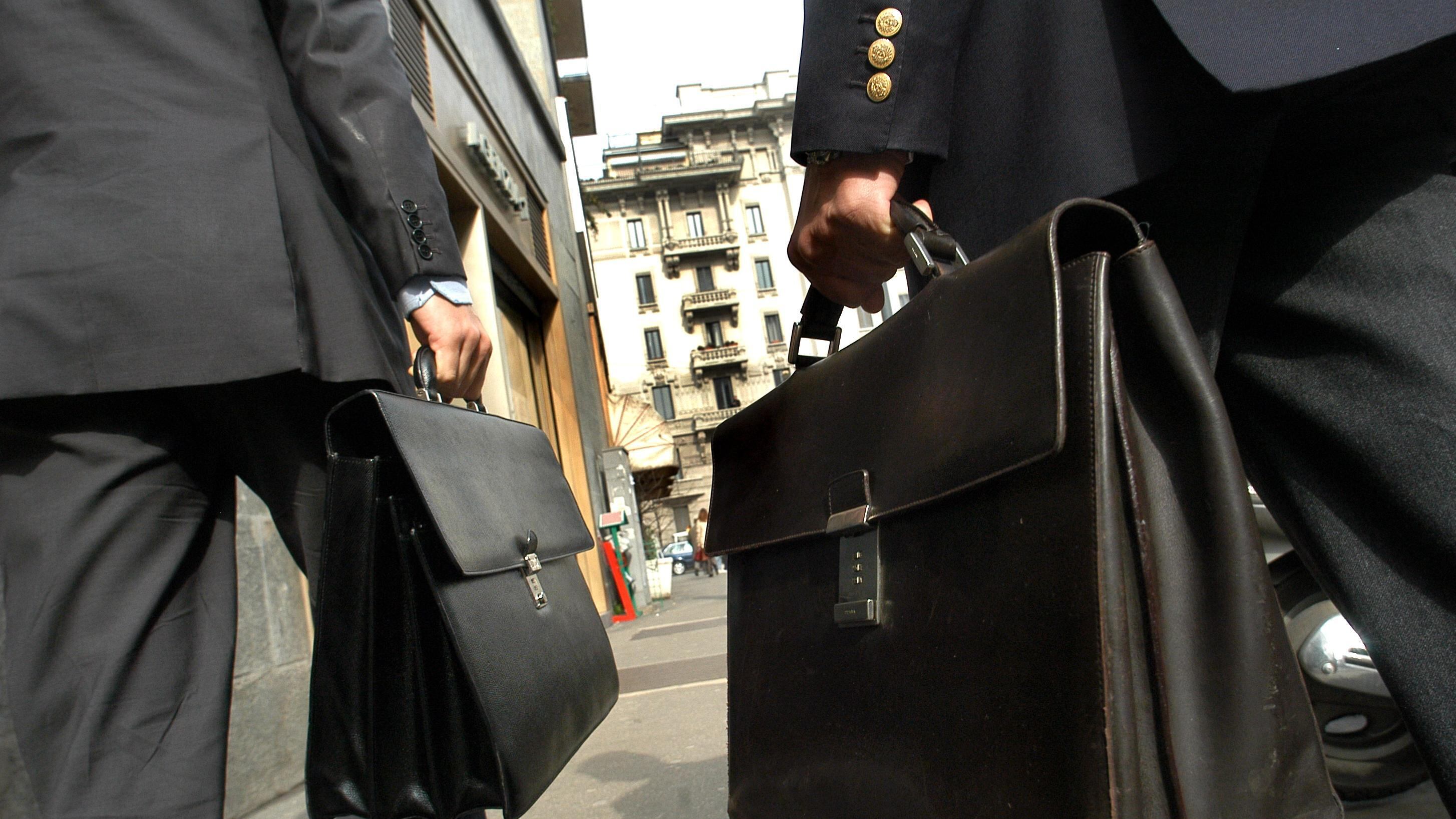 Uno sportello per le consulenze. Molti over 50, soprattutto donne
