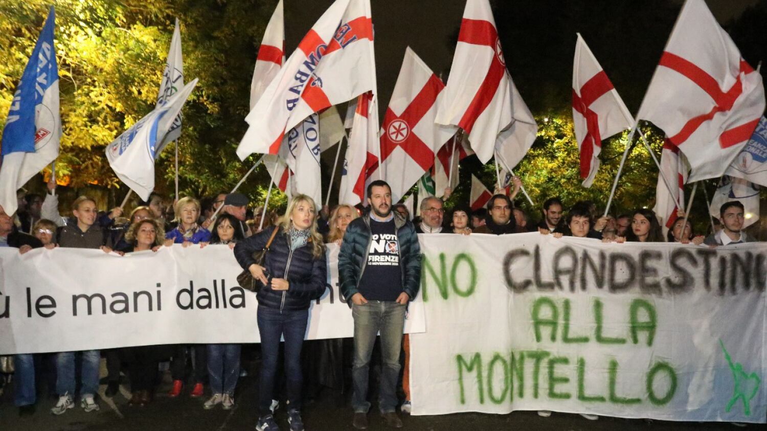 Salvini incita alla rivolta: "Ribellatevi"