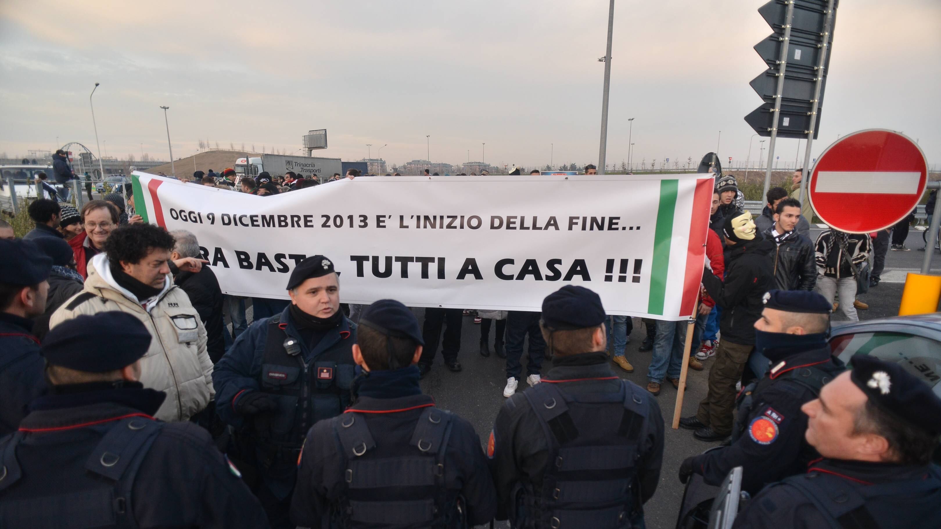 Viaggio nella polizia: gli agenti stanno coi Forconi?