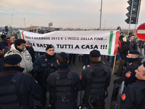 Viaggio nella polizia: gli agenti stanno coi Forconi?