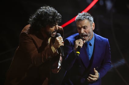 Sanremo 2024: ecco il look della seconda serata del Festival di Renga e Nek 1