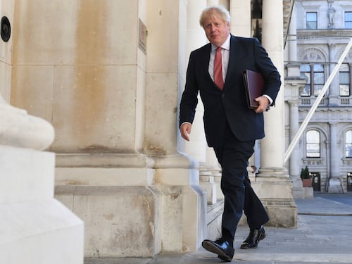 Altra chiamata tra Johnson e Von der Leyen. Serve l'incontro