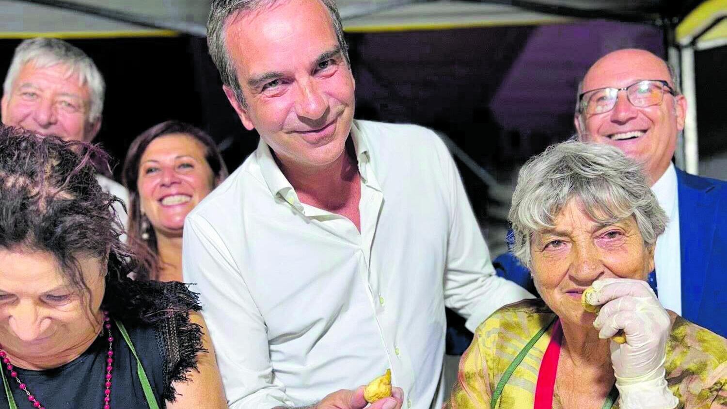 Ma la Calabria non crede ai grillini. "Basta sussidi, vogliamo il lavoro"