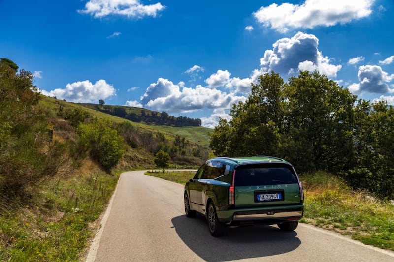 Hyundai Ioniq 9: guarda tutte le foto 11