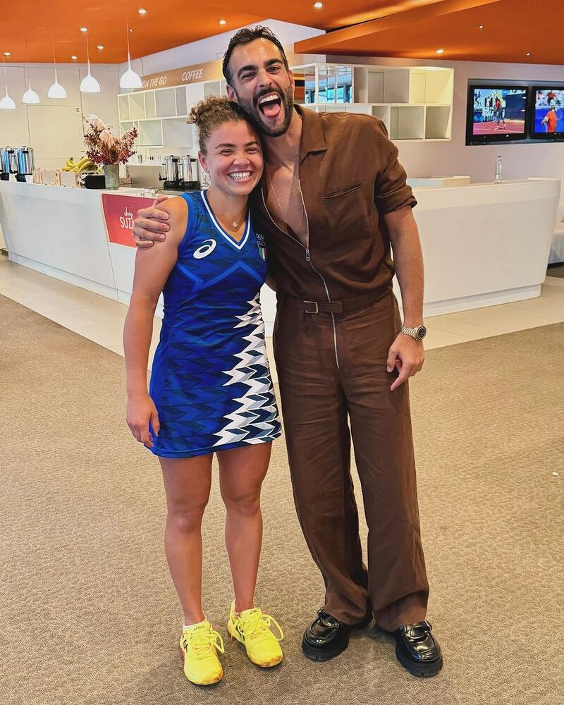 Mengoni con Paolini, Pellegrini con Serena Williams: le foto virali dalle Olimpiadi 1