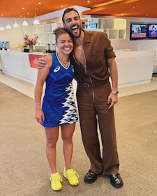 Mengoni con Paolini, Pellegrini con Serena Williams: le foto virali dalle Olimpiadi 1