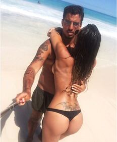 Sarah Nile, seno in vista per un bagno hot 5