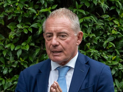 La Perla, via alla caccia del cavaliere bianco