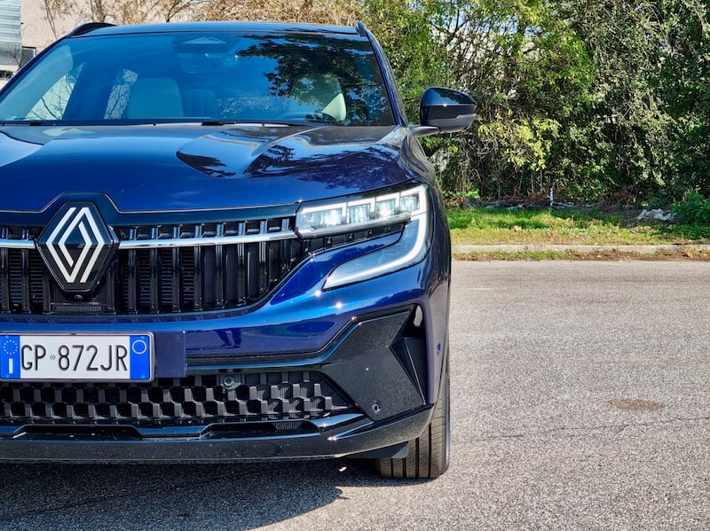 Renault Espace E-Tech: guarda la gallery del nuovo SUV sette posti 3