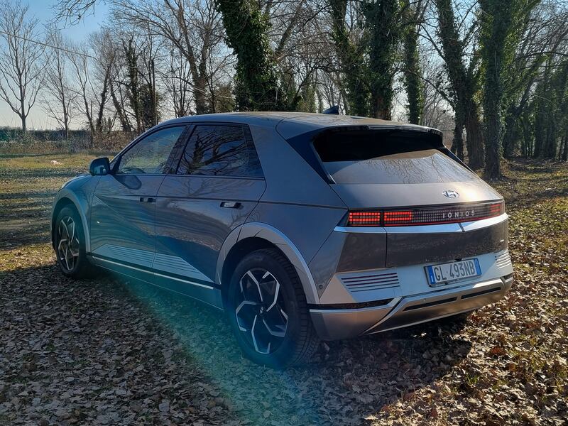 Hyundai Ioniq 5 2023: guarda le foto 4