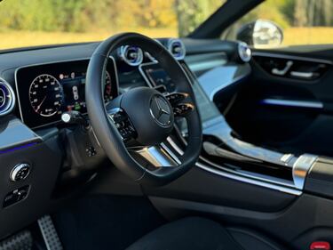 Mercedes GLC Coupé 300de: la galleria dell'ibrido plug-in diesel 21