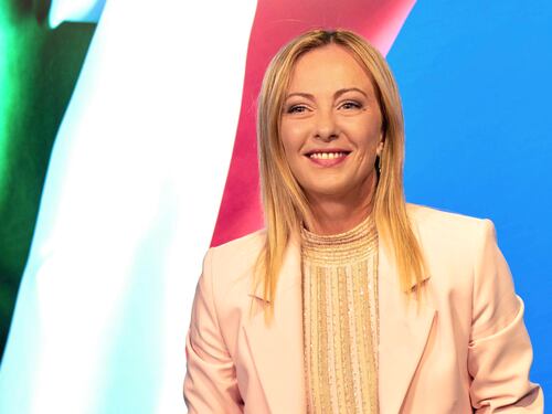Meloni suona la carica per le Europee: "È arrivato il tempo dei patrioti"