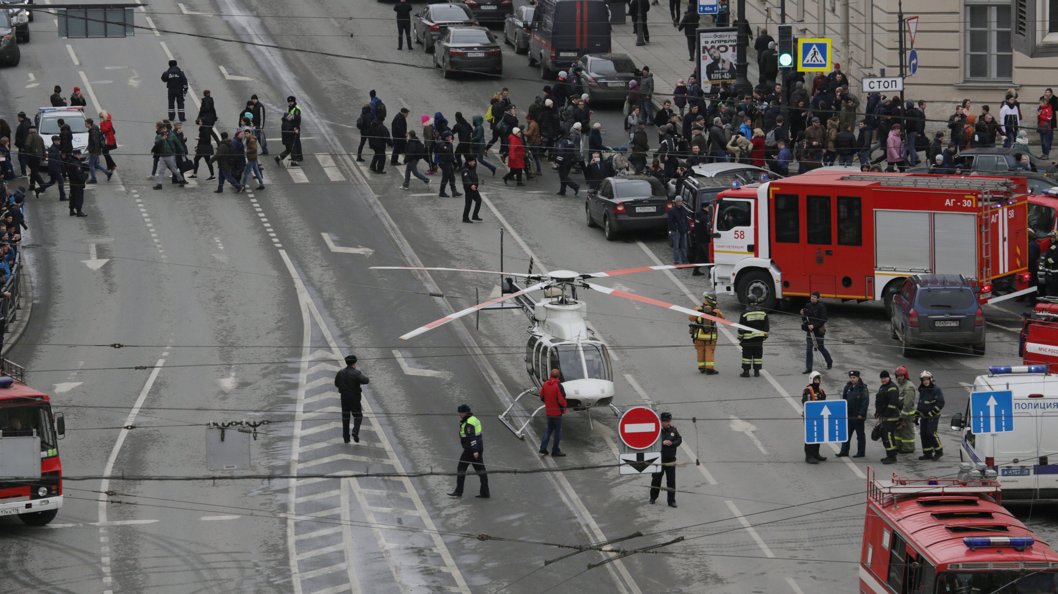 Putin arriva in elicottero sul luogo dell'attentato