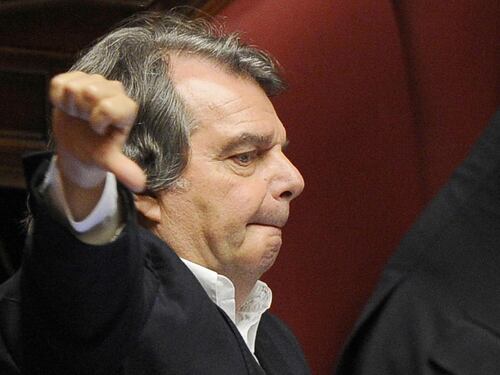 Sul piano per la ripartenza del Sud critiche a Renzi da ambo i lati