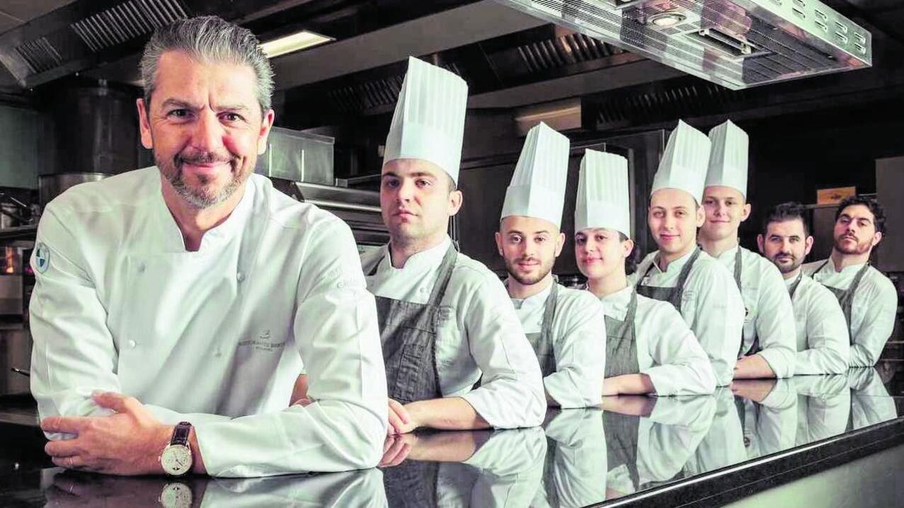 Berton chiude per ristrutturazione e trasloca la sua cucina nelle case