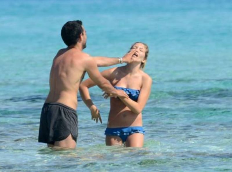 Costanza Caracciolo e Primo Reggiani al mare 27