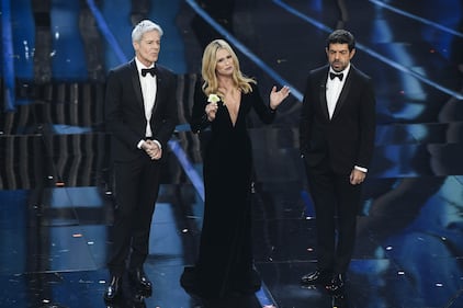 Sanremo 2018, i look più sexy 14