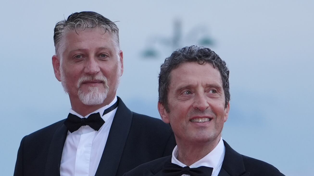Buttafuoco e Giuli, fratelli coltelli: sbagliati ma con le loro ragioni