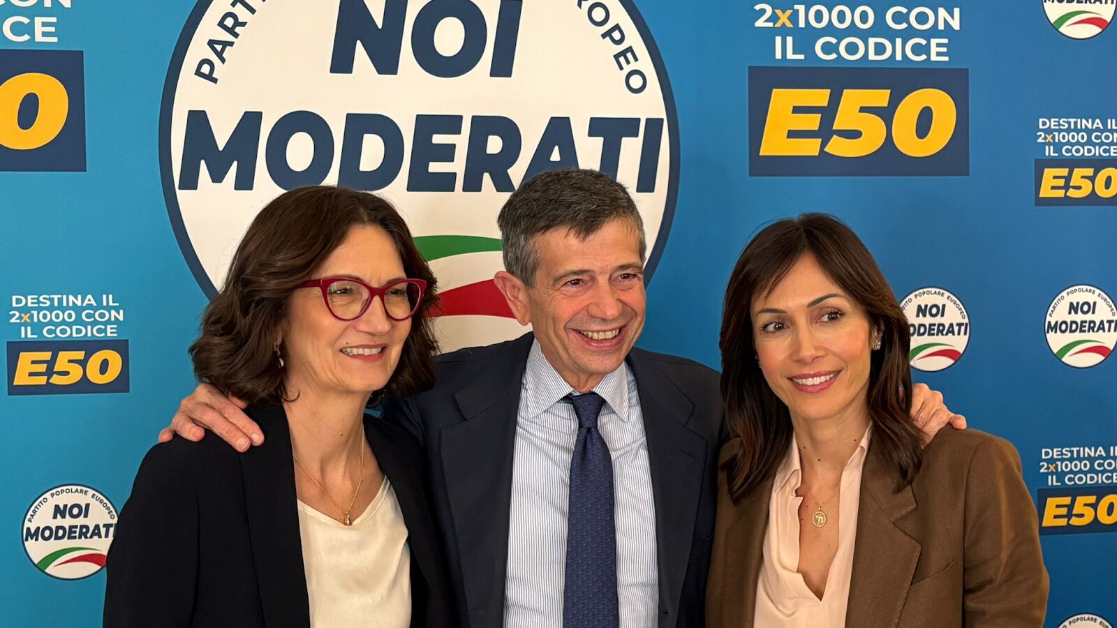 Social vietati per under 13 e profili limitati per adolescenti. La pdl di Noi Moderati