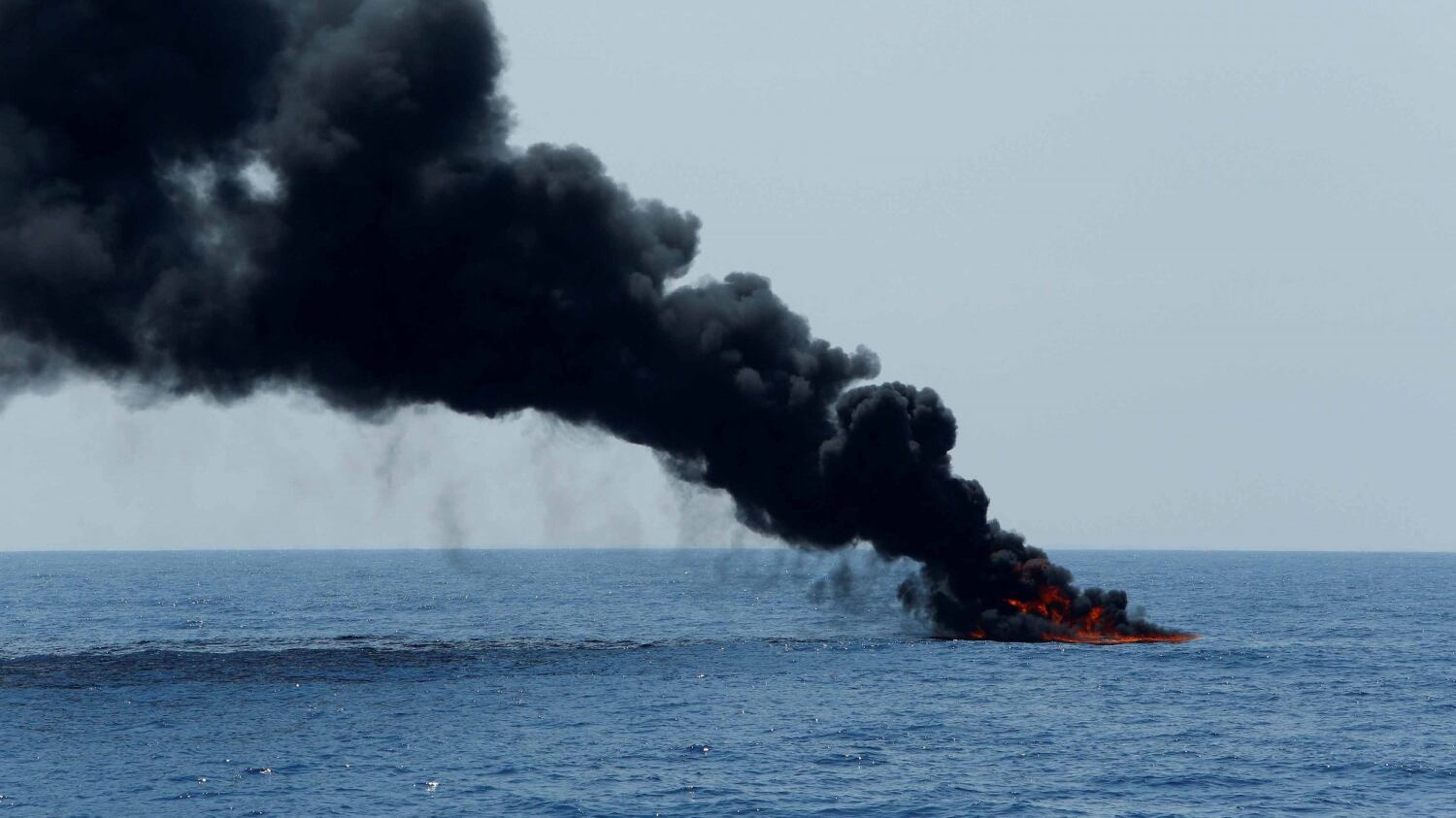 Altra tragedia nel Mediterraneo: almeno cento migranti dispersi