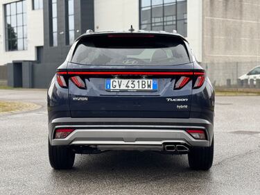 Hyundai Tucson HEV 2025: guarda la gallery del SUV più razionale in commercio 9