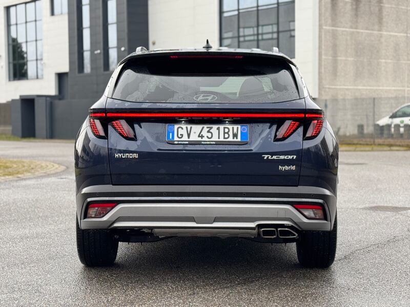 Hyundai Tucson HEV 2025: guarda la gallery del SUV più razionale in commercio 9