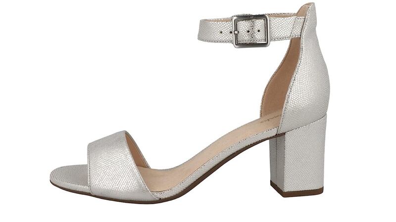 Sandali Clarks