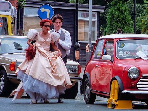 La Mini Mayfair di "Quattro matrimoni e un funerale"