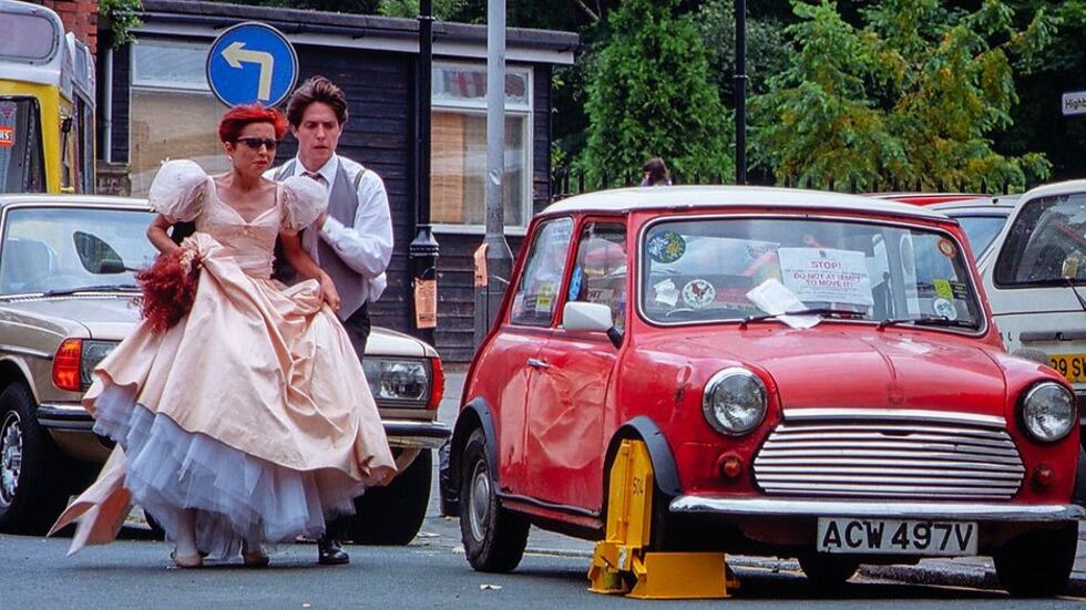 La Mini Mayfair di "Quattro matrimoni e un funerale"