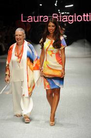 Laura Biagiotti, la signora della moda: dalla sartoria alla conquista della Cina 16