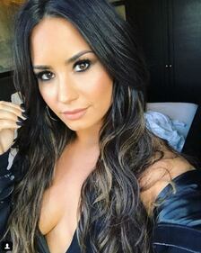 Demi Lovato, scatti sexy 3