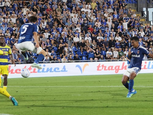 Il Como non si ferma più: Parma sconfitto 2-1, Lariani a due punti dal primato in classifica