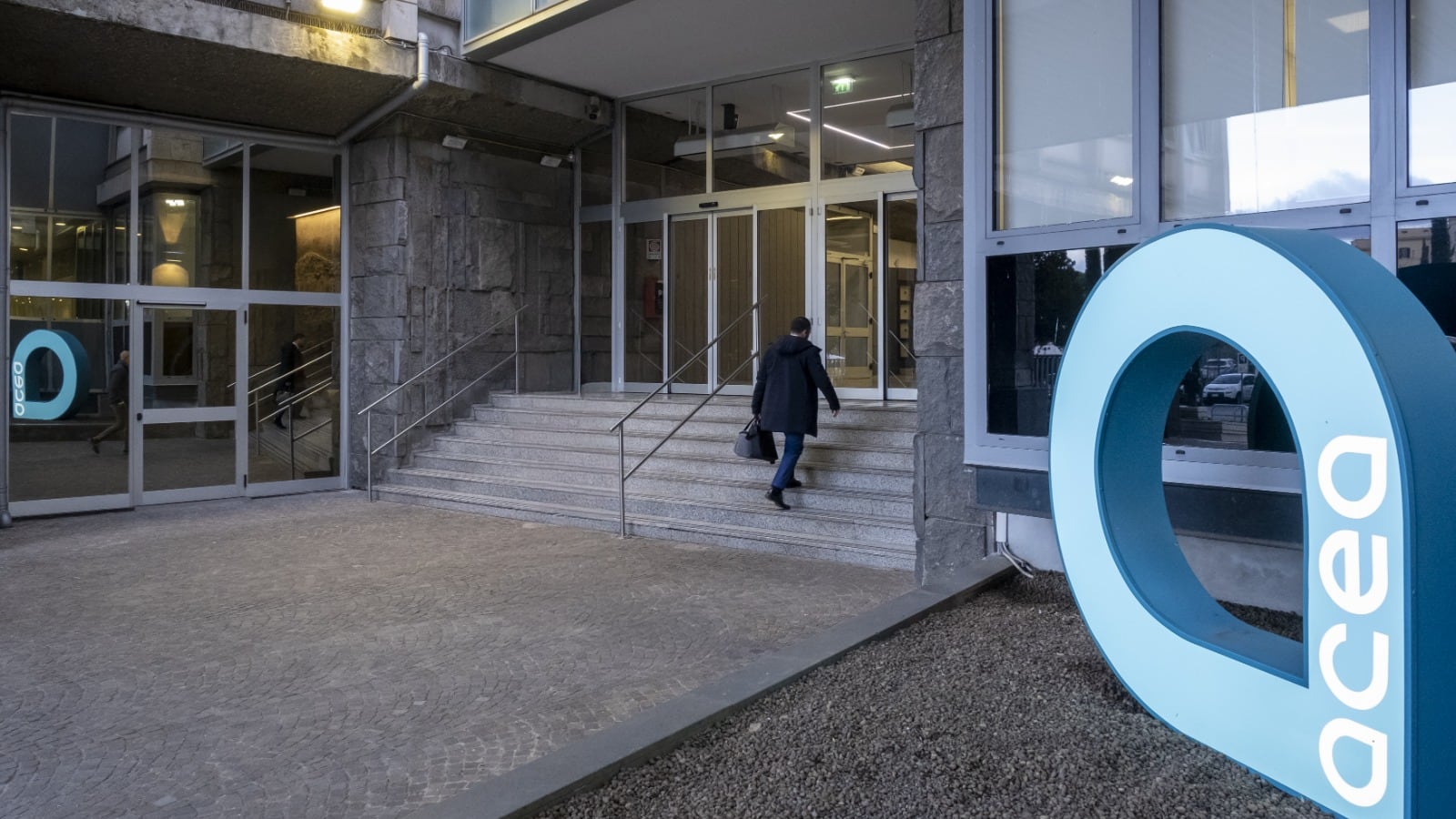 Acea: completato con successo il collocamento di un Blue Bond inaugurale da euro 500 milioni