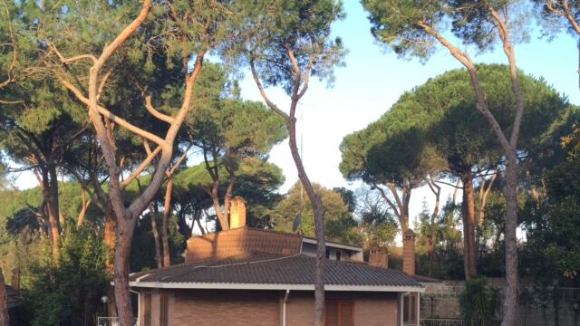 Detenute rom nelle ville di lusso dell'Eur: polemica a Roma